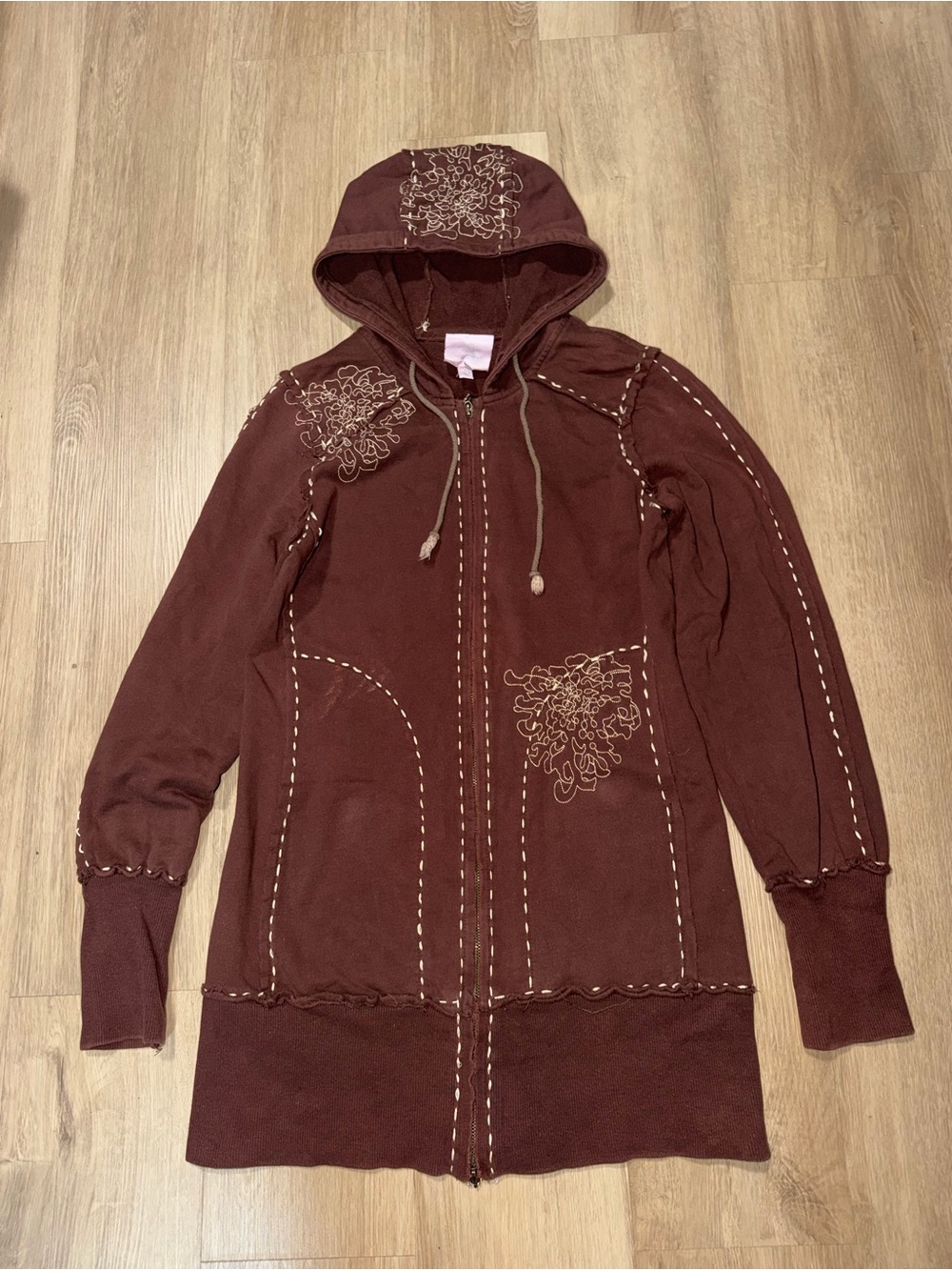Romeo & Juliet Couture Maroon Embroidered Zip Hoodie